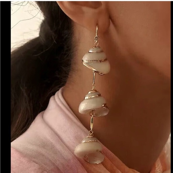 NEW! Anthropologie Shell Drop Earrings with Gold - Picture 2 of 7